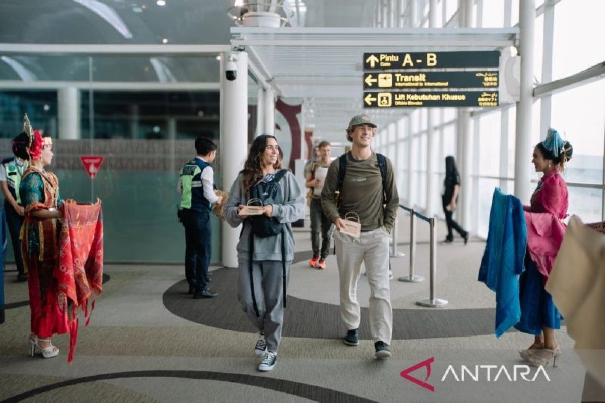 Bandara Kualanamu layani 2 juta penumpang internasional