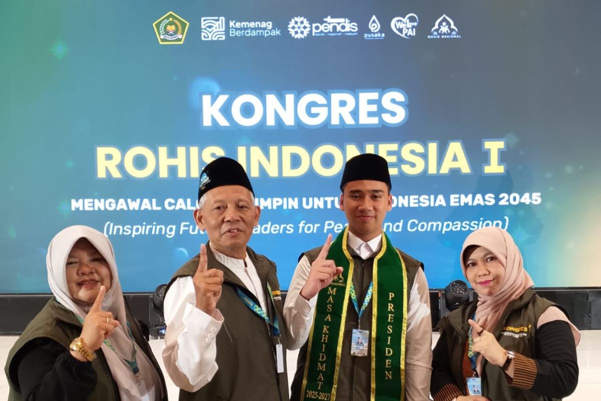 Siswa SMAN 3 Semarang jadi Presiden Rohis Nasional