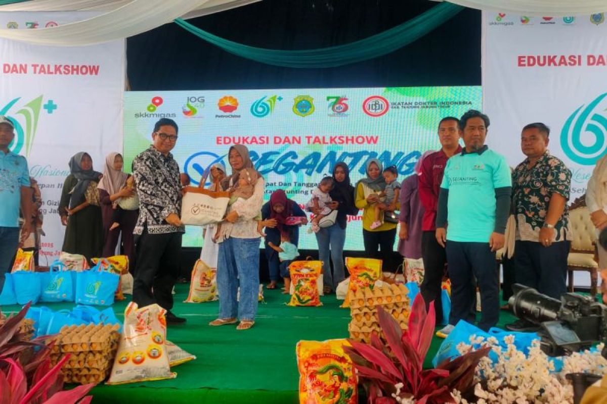 Ratusan warga antusias ikuti talkshow dan layanan Kesehatan 