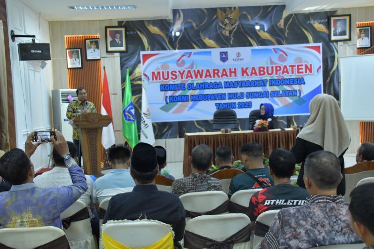 Bupati HSS tekankan pentingnya jaga dan lestarikan olahraga masyarakat
