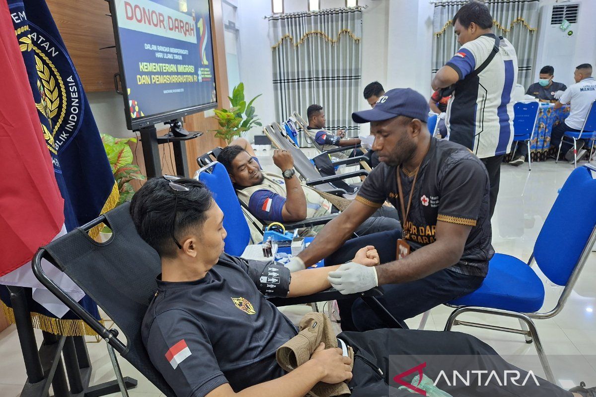 Kementerian Imipas Papua Barat gelar bakti sosial donor darah