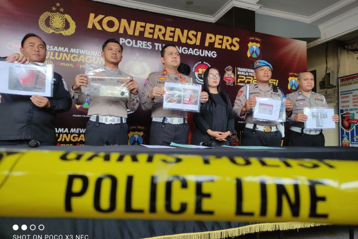 Polisi tetapkan pengemudi bus Harapan Jaya tersangka kecelakaan Ngunut