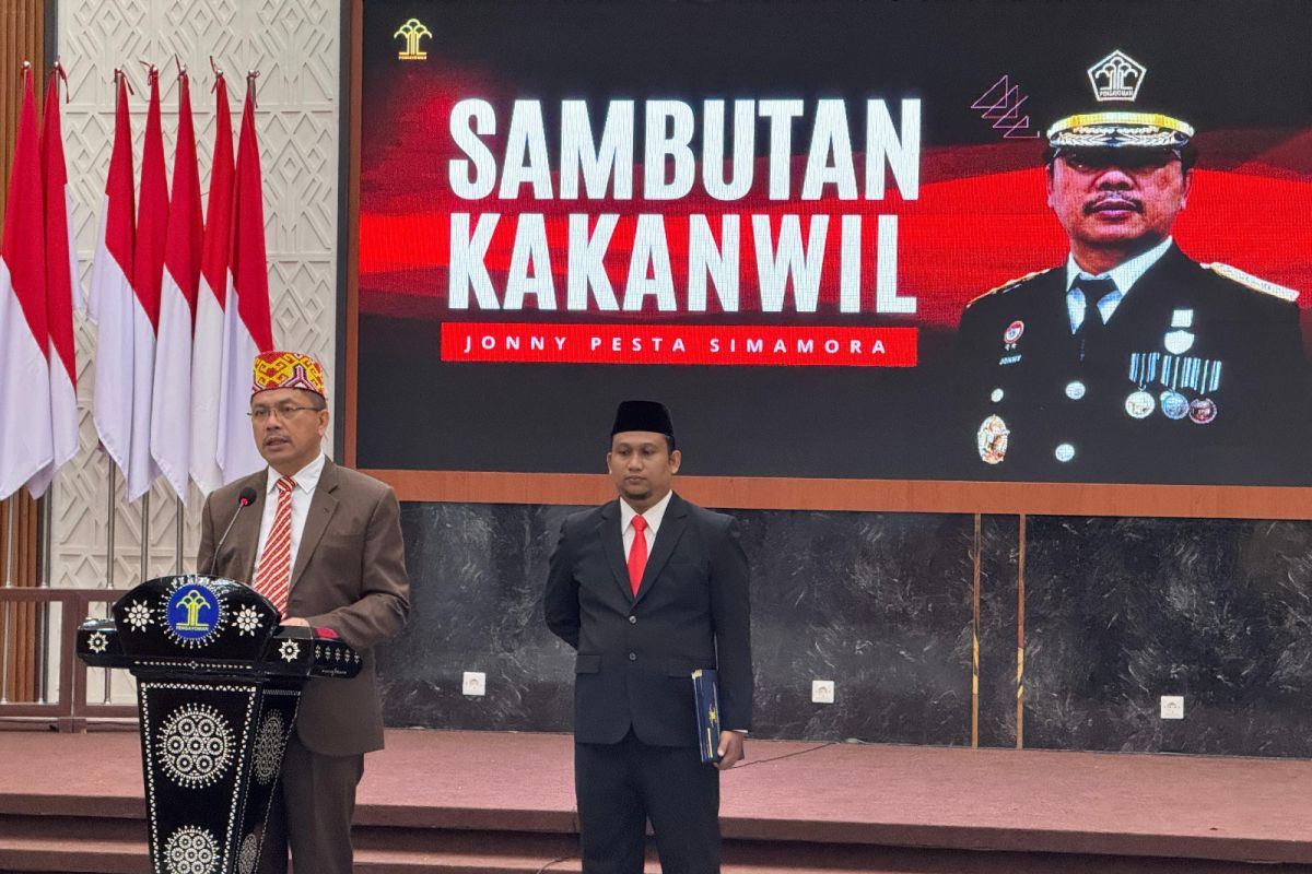 Pelantikan PPNS Kanwil Kemenkum Kalbar perkuat penegakan hukum