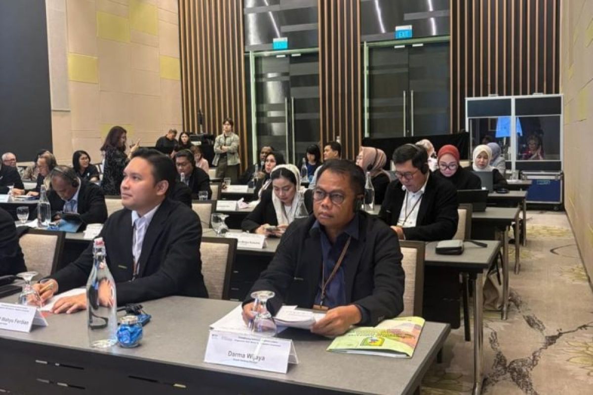 Bupati Darma Wijaya belajar pertahanan dan pendidikan dari Chan Cun Sing