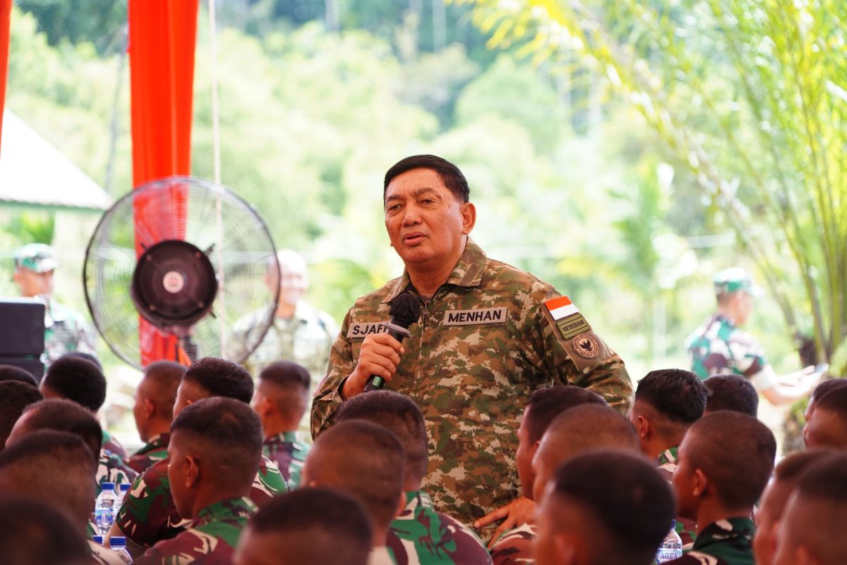 Kunjungi Yonif TP 857/GG di Aceh, Menhan RI ingatkan prajurit TNI harus dekat dengan rakyat