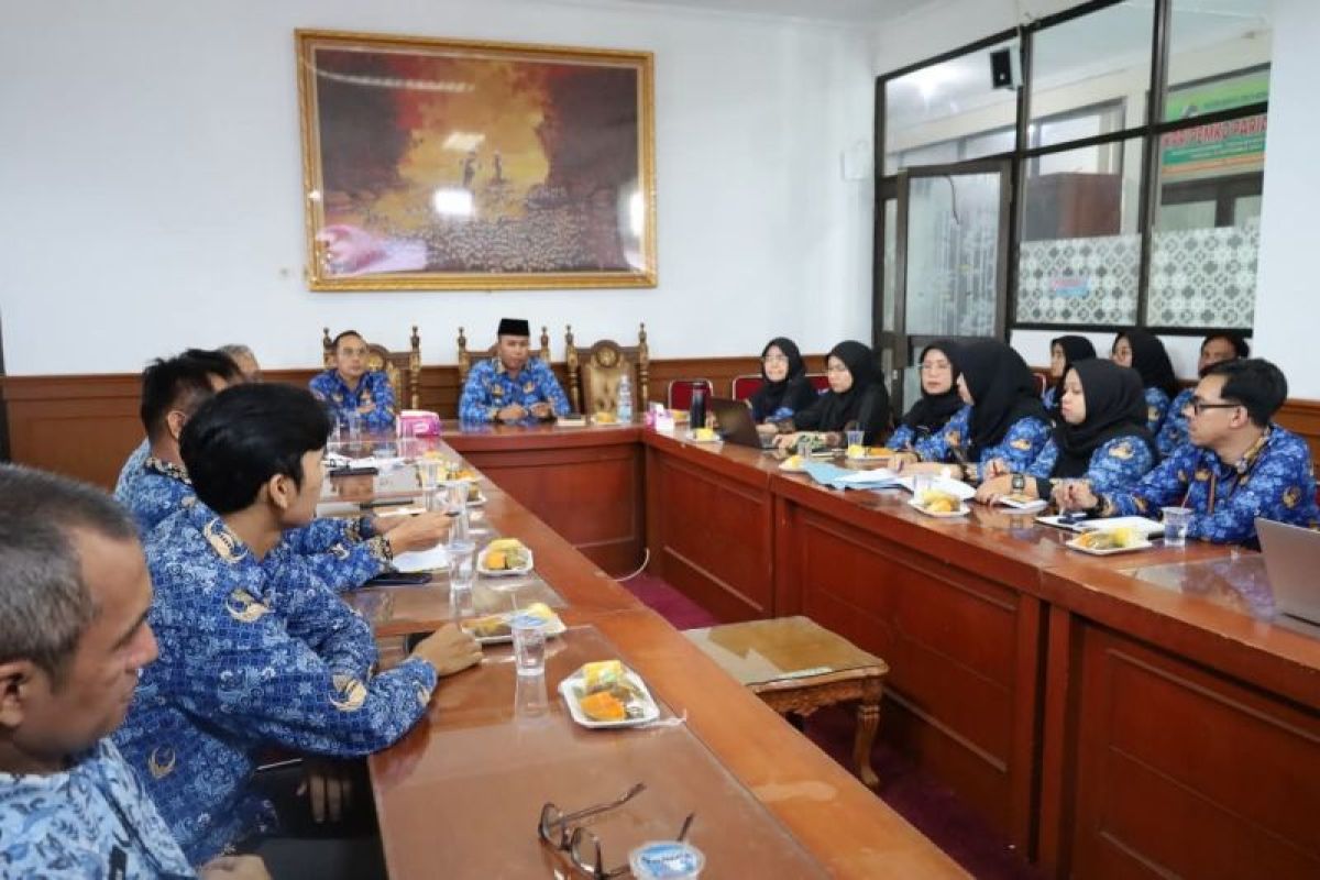 Pariaman susun dokumen tata ruang pastikan investasi selaras prinsip kelestarian lingkungan