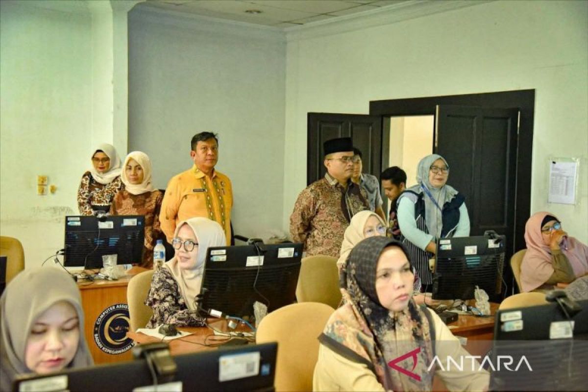 200 ASN Pemkot Padangsidimpuan ujian kompetensi di Medan