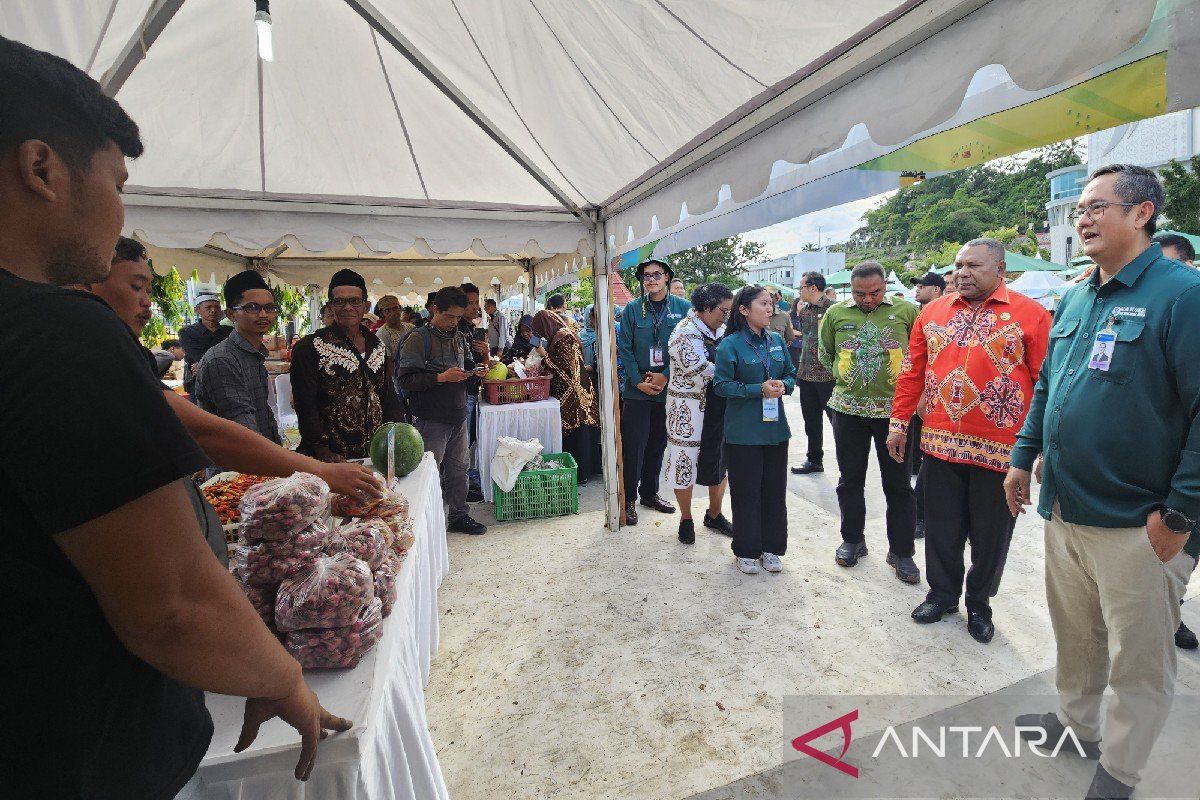 Pemprov Papua menjamin ketersediaan bahan pokok menjelang Nataru 2026