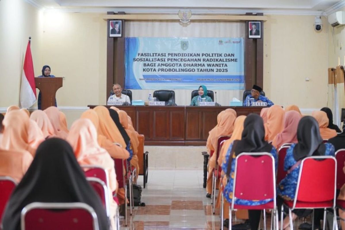 Pemkot Probolinggo bekali DWP tangkal radikalisme sejak dini