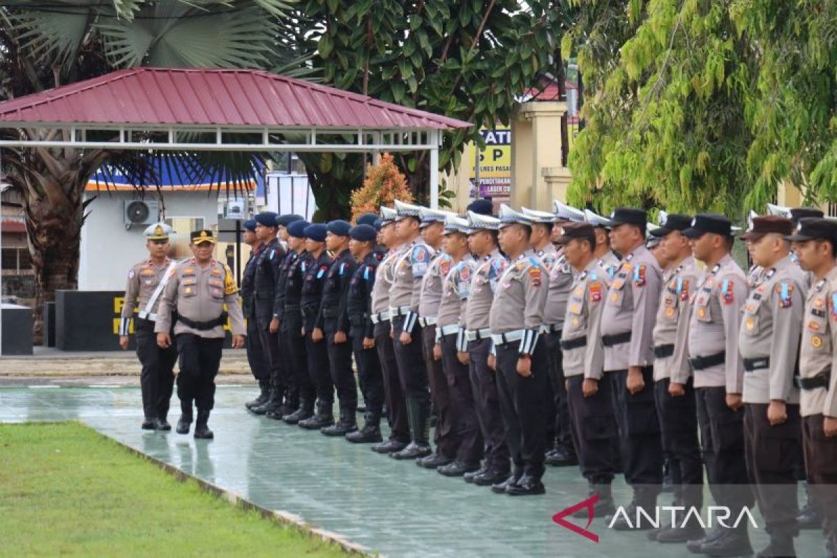 Polres: Bangun kesadaran masyarakat taat lalu lintas fokus utama Operasi Zebra Singgalang 2025 di Pasaman Barat