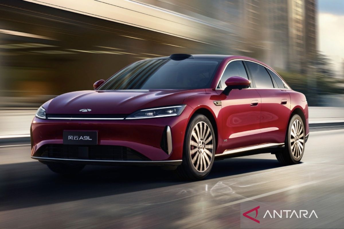 Chery meluncurkan sedan Fulwin A9L AWD empat penumpang