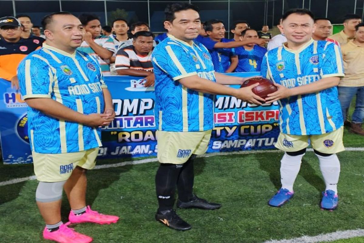 Kotabaru Transportation campaigning traffic safety through minisoccer