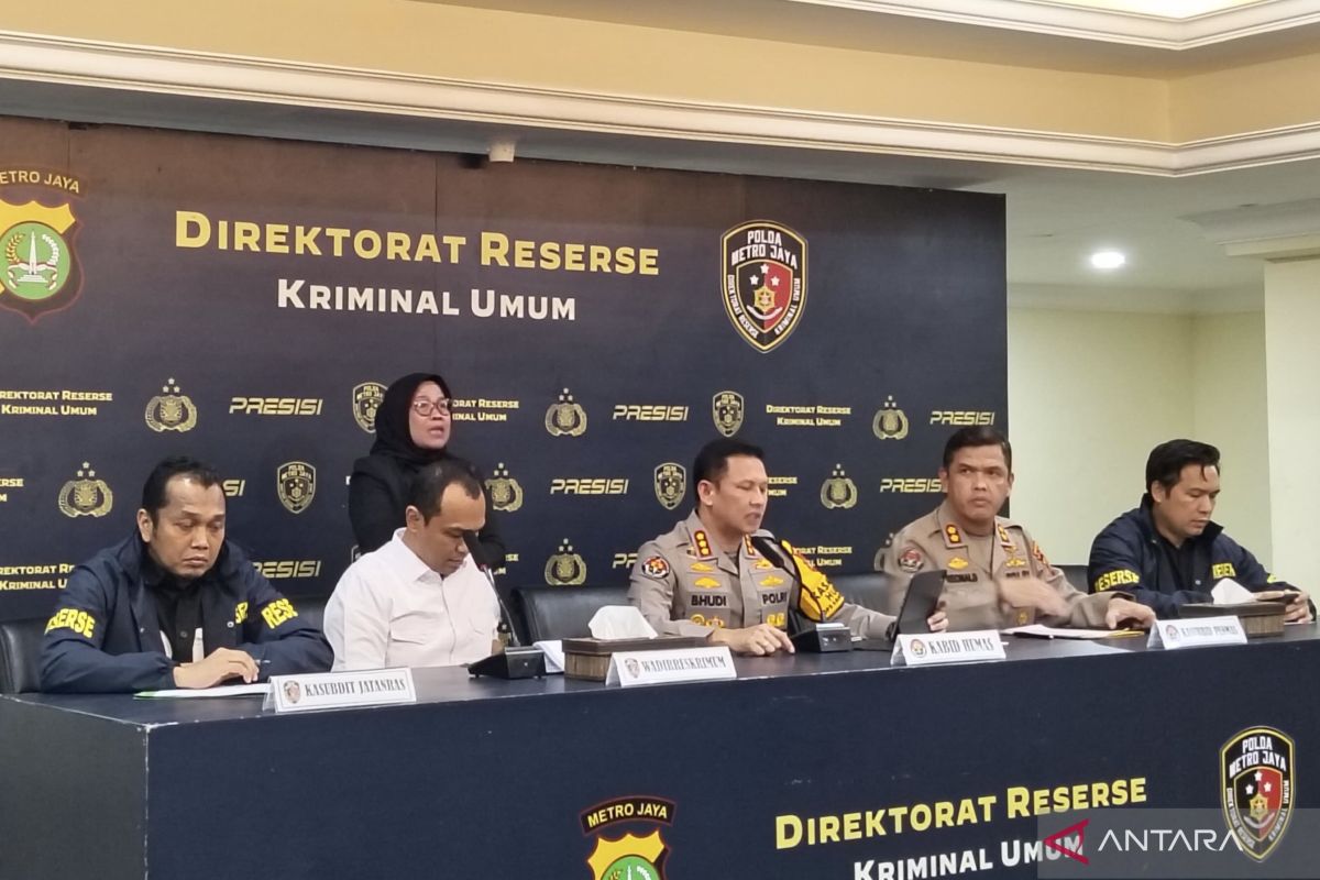 Kasus kacab bank, Polisi tambah pasal 338 kepada pelaku