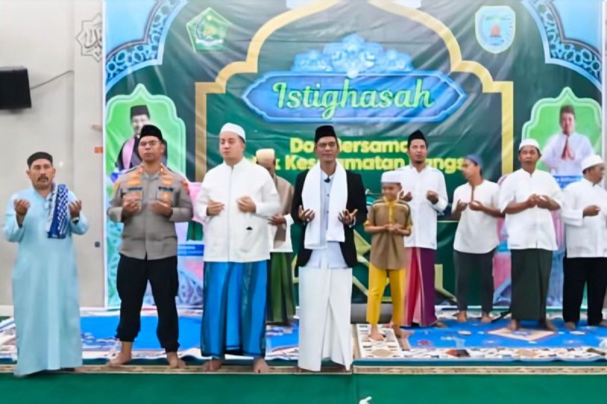 Shalat istighosah dan doa bersama digelar di Lamandau