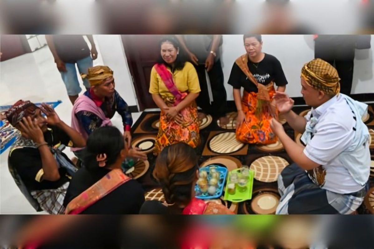 Bupati kunjungi Kudangan dan Kinipan