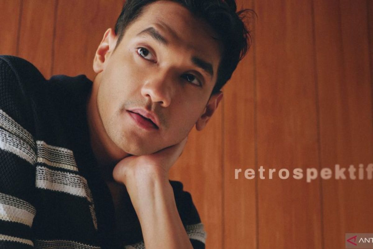 Rangkum perjalanan bermusik , Afgan rilis album "Retrospektif"