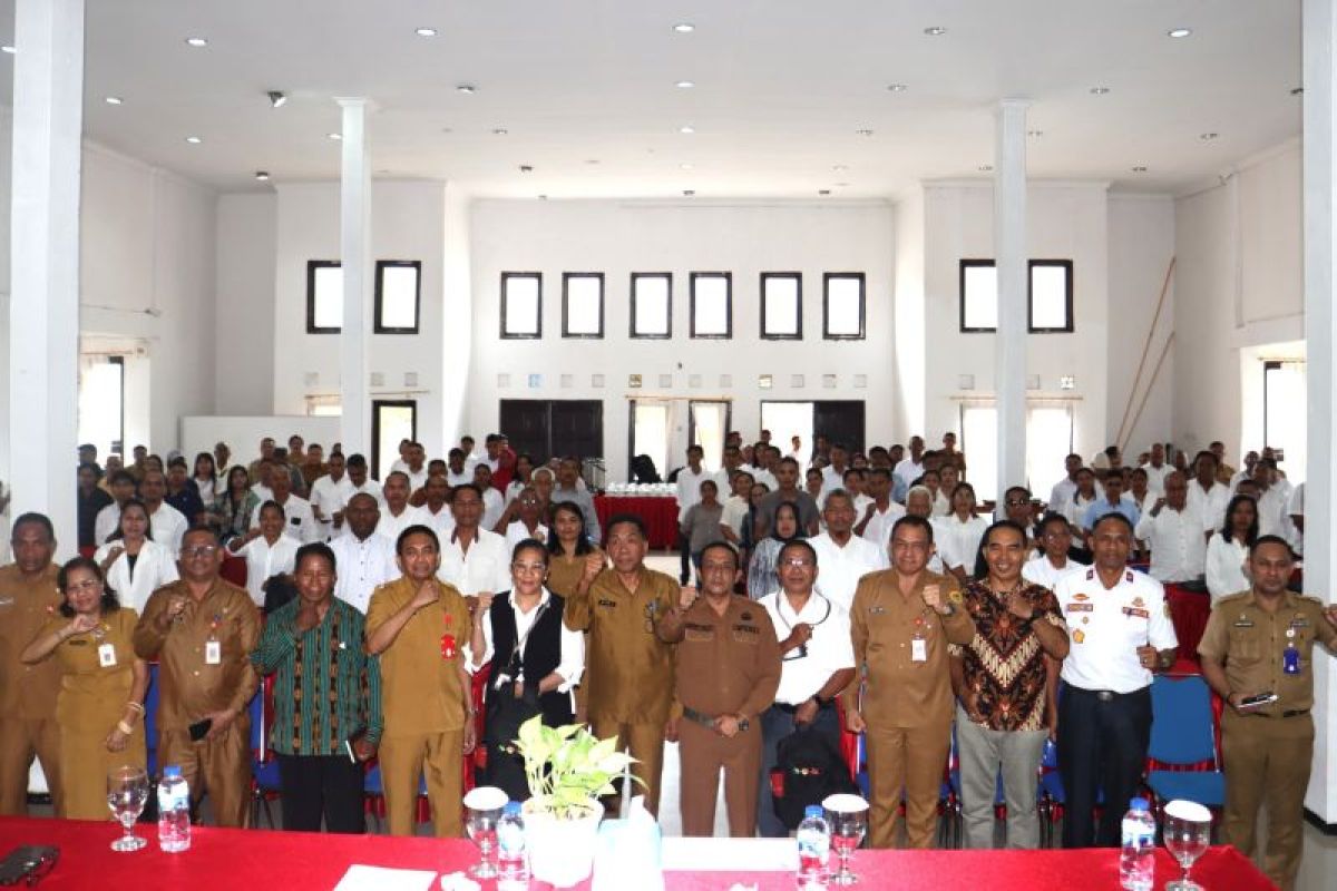 Pemkot Kupang meningkatkan kapasitas 108 pengurus Koperasi Merah Putih