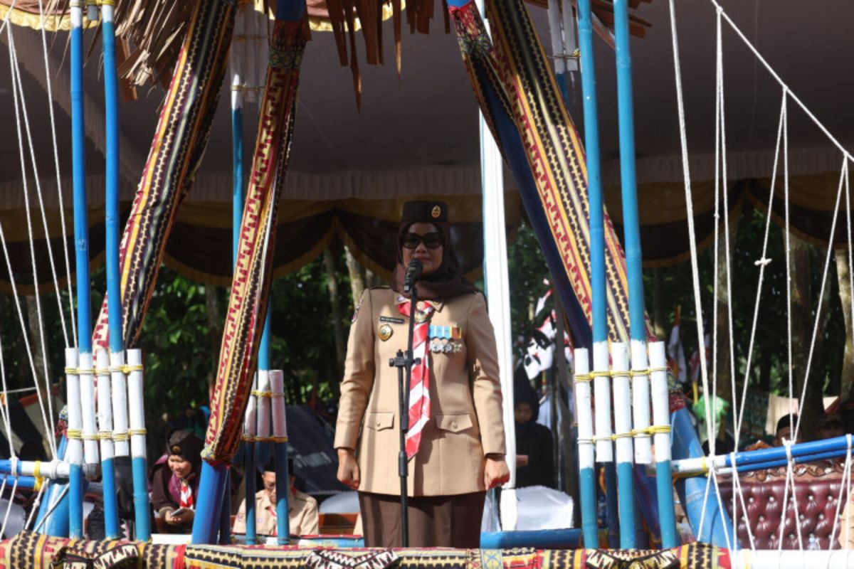 Bupati Lamtim pimpin apel penutupan kegiatan Pramuka Kwartir Ranting Labuhan Ratu