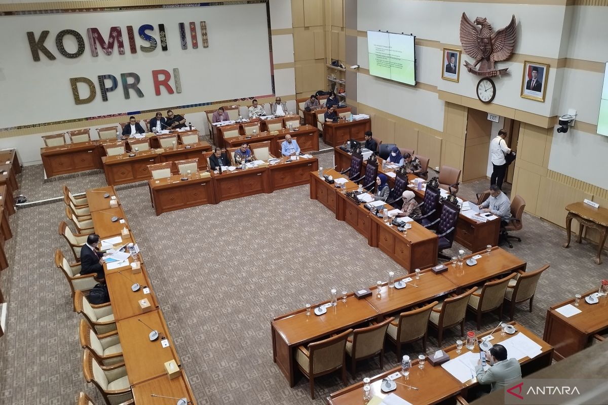 Komisi III DPR melanjutkan uji kelayakan calon anggota Komisi Yudisial