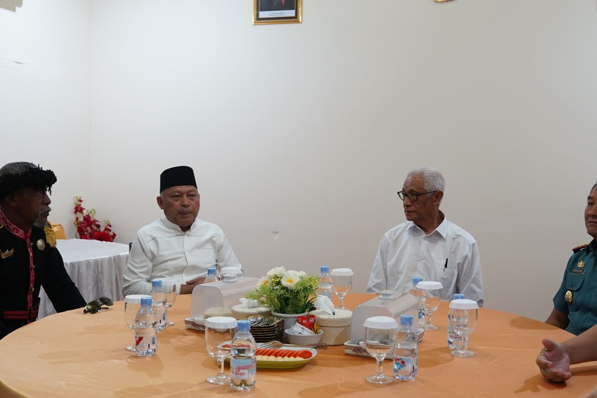 Wagub sambut Gelar Pahlawan Nasional Sultan Tidore