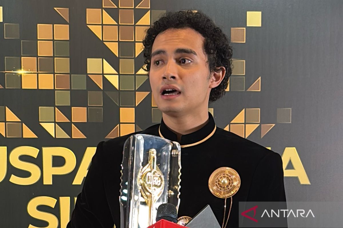 Omara Esteghlal bawa pulang Piala Citra FFI pertamanya