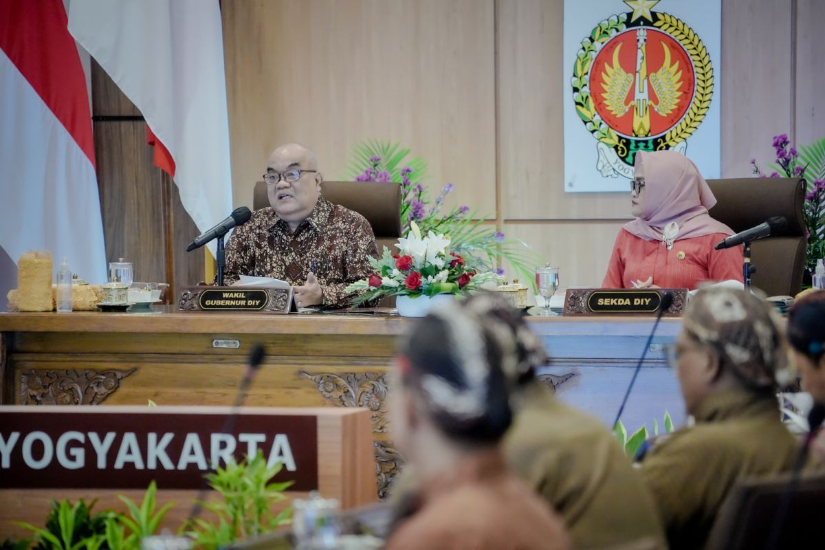 DIY menargetkan kemiskinan turun ke satu digit pada 2026