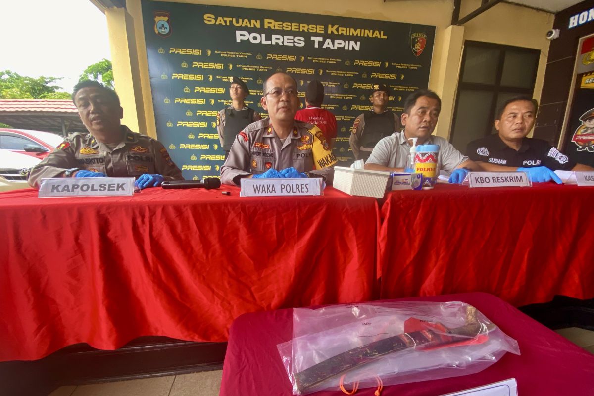 Karena goda sang istri, pemuda tebas pria paruh baya hingga luka parah di Tapin