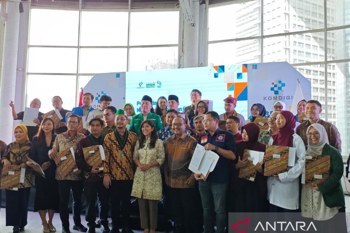 Komdigi gandeng 35 mitra untuk perkuat upaya literasi digital