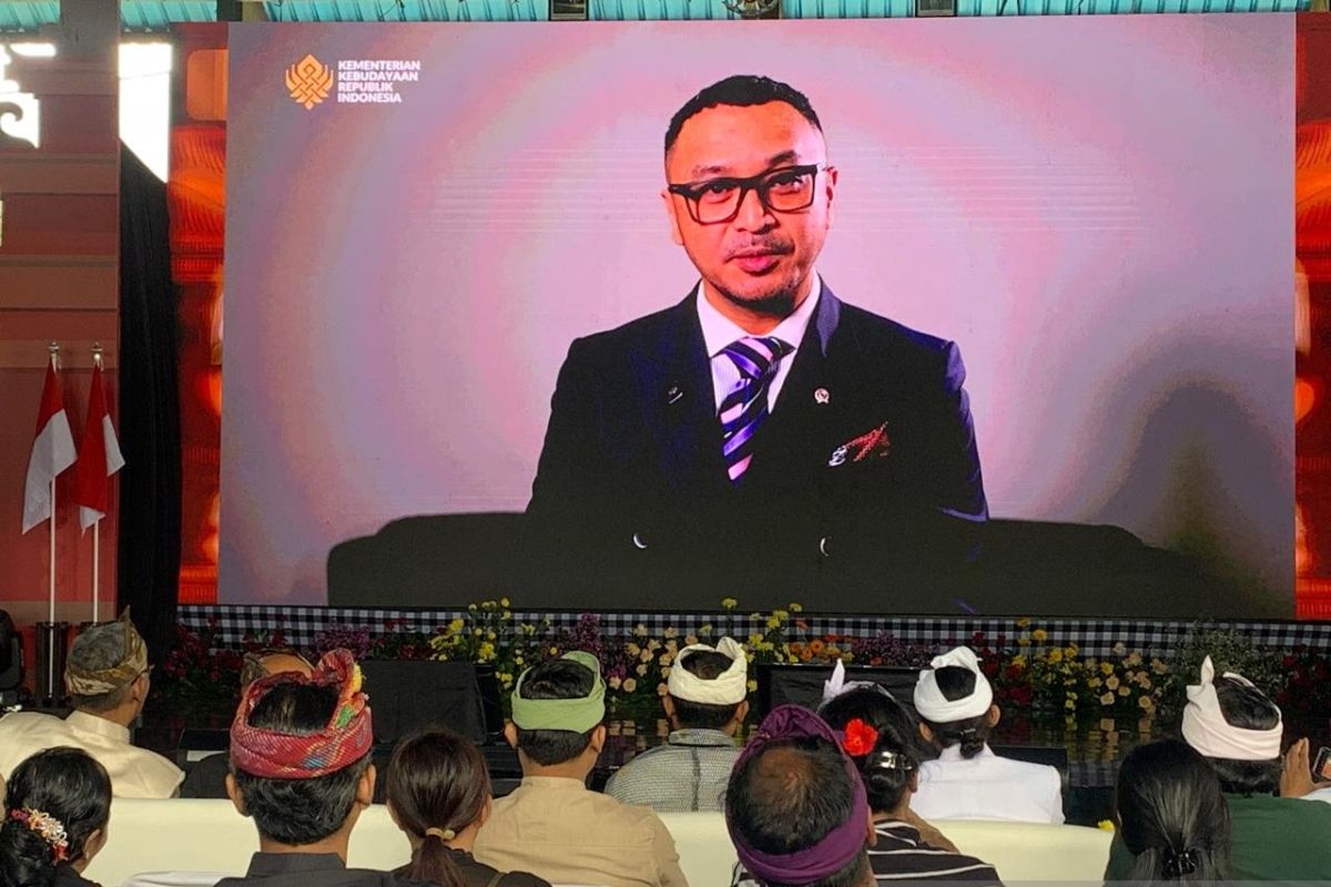 Giring dukung pemutaran lagu religi menjelang hari besar keagamaan