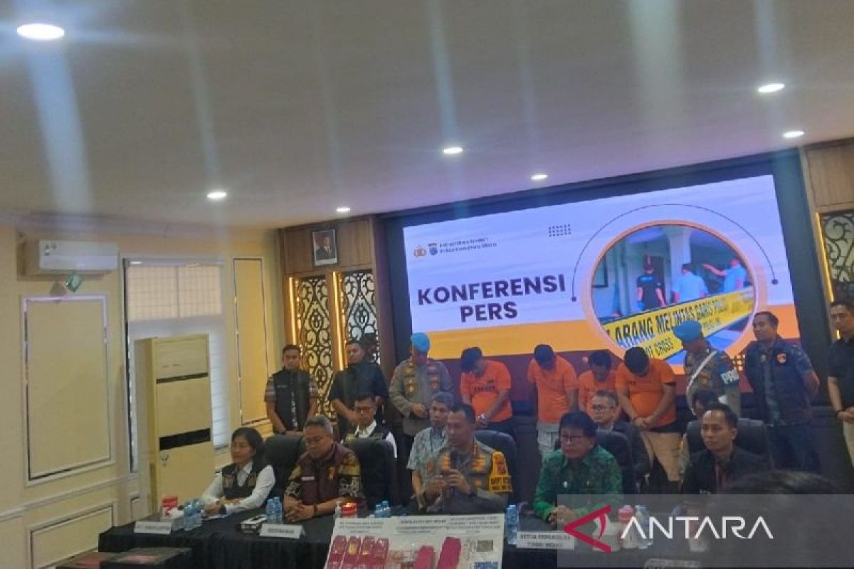 Polrestabes tangkap empat tersangka pembakaran rumah hakim PN Medan
