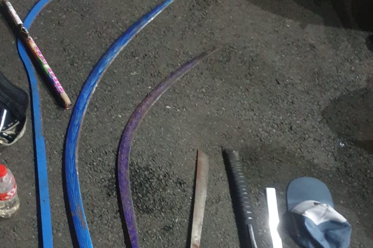 Polisi amankan 11 remaja bawa sajam dan air keras di Tanjung Priok