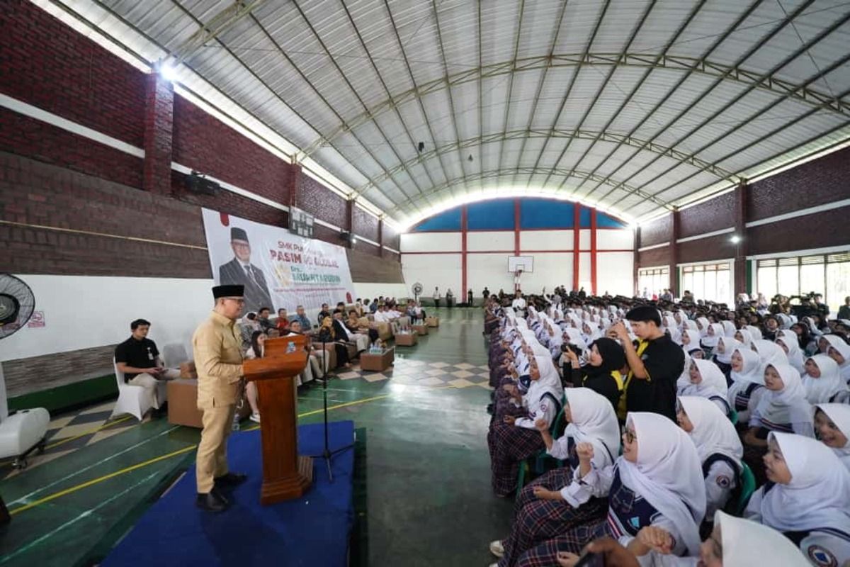 Menaker P2MI ungkap tiga kunci sukses global untuk siswa SMK