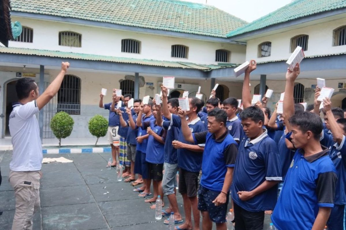 Rutan Kraksaan berikan terapi pencegahan TBC bagi puluhan WBP