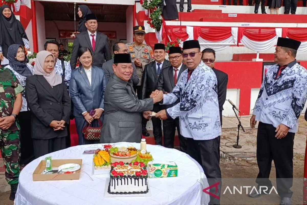 Bupati Kotim tegaskan pentingnya peran guru dalam menyongsong Indonesia Emas