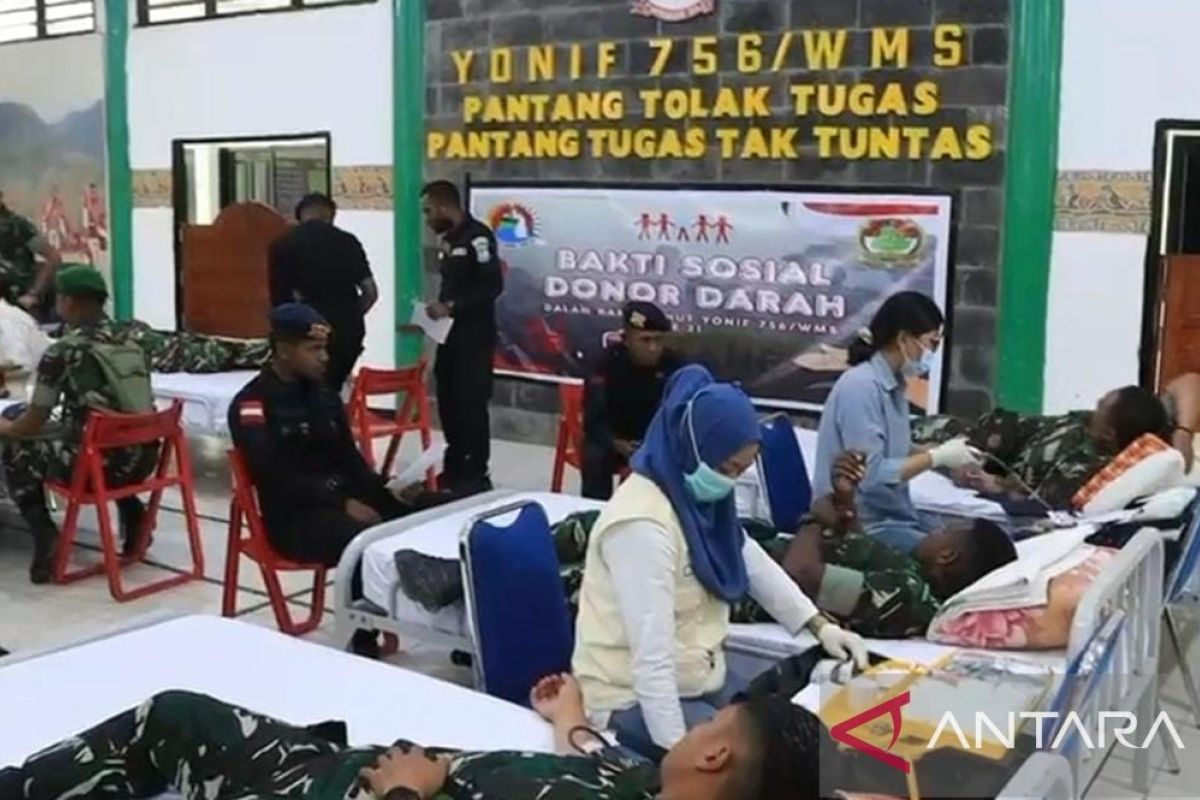 Batalyon 756/WMS-PMI Kabupaten Jayawijaya kerja sama gelar donor darah