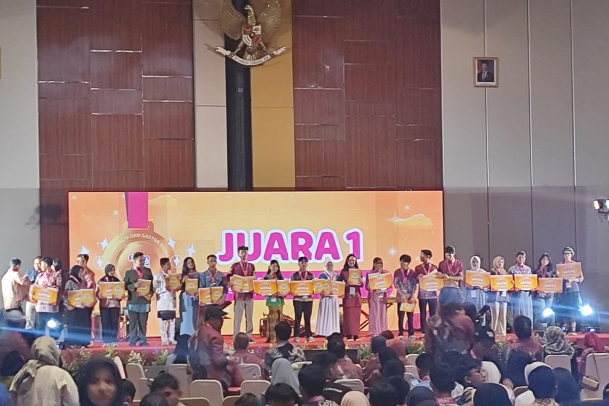 IKJ beri beasiswa bagi juara umum FLS3N asal Jatim