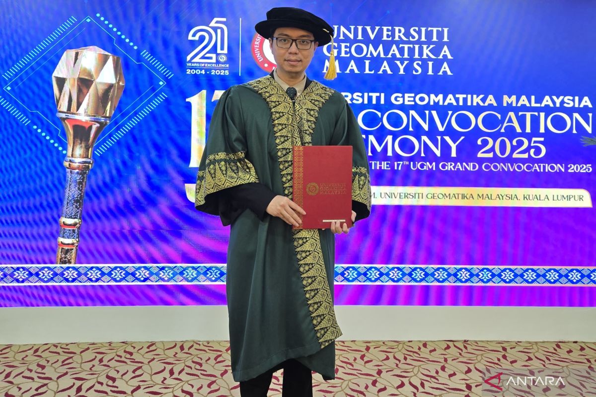 Ariawan Gunadi raih gelar profesor dari University Geomatika Malaysia