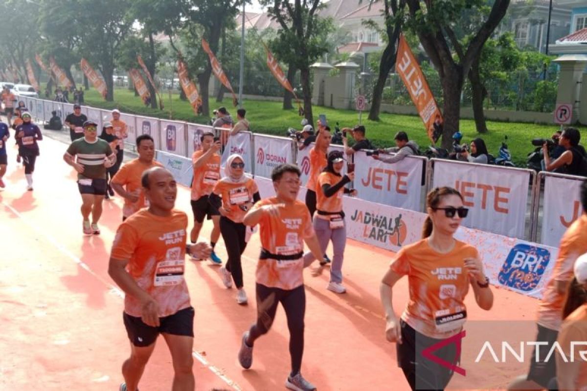 Ribuan pelari ikuti JETE Run 2025 di Surabaya
