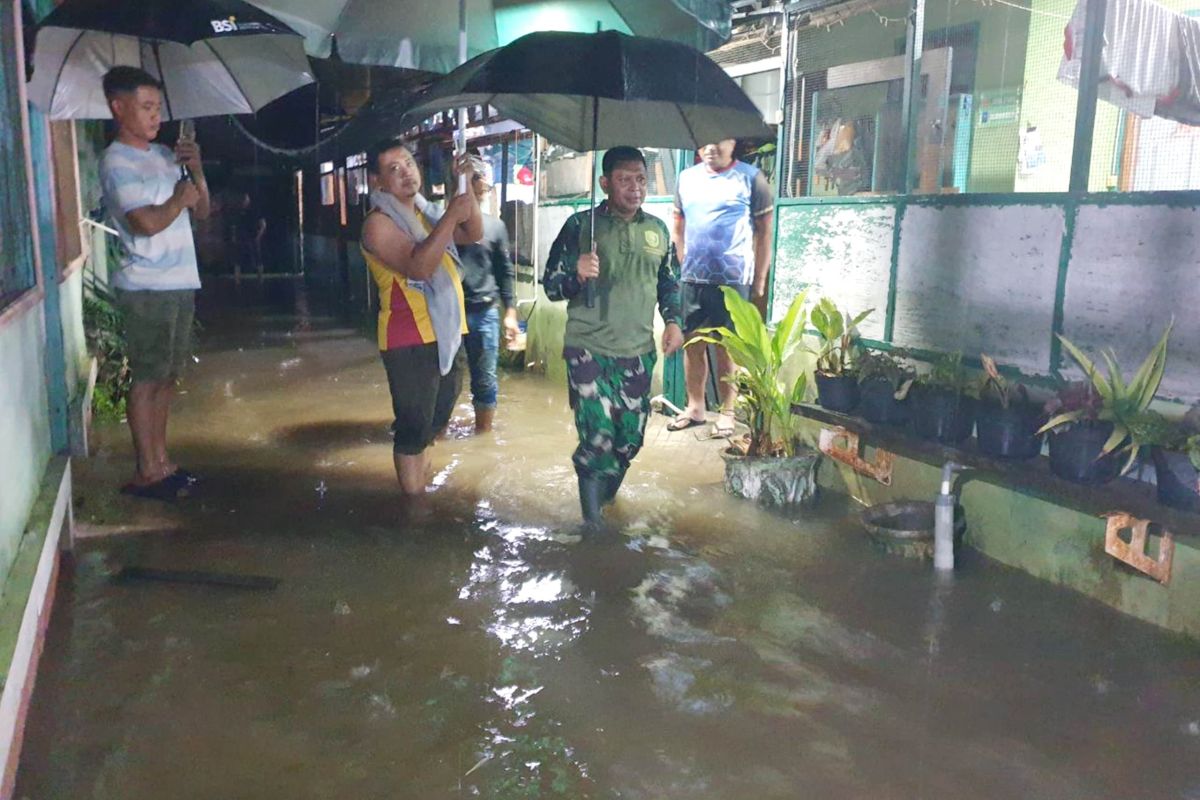 Banjir genangi pemukiman warga hingga asrama TNI di Lhokseumawe, begini respon Danrem Liliwangsa