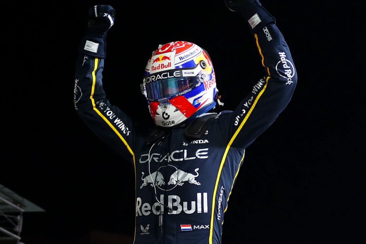 Verstappen menang GP Las Vegas, jarak poin dengan Norris makin tipis