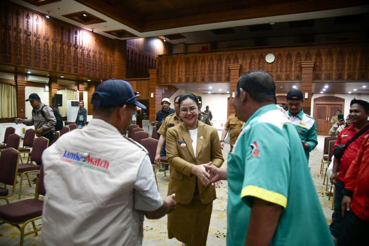 Wali Kota Semarang sebut penentuan besaran UMR masih tunggu pusat