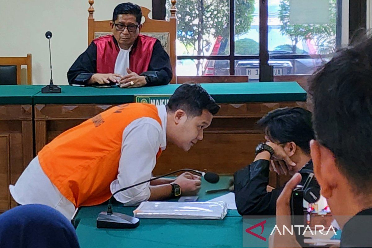 Polisi aniaya anak hasil hubungan gelap hingga tewas dihukum 13 tahun