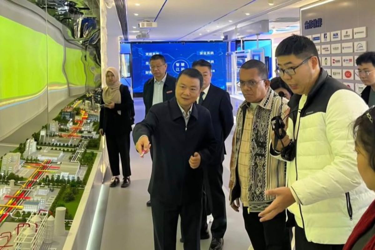 NTT aims to become Chinese language hub for eastern Indonesia