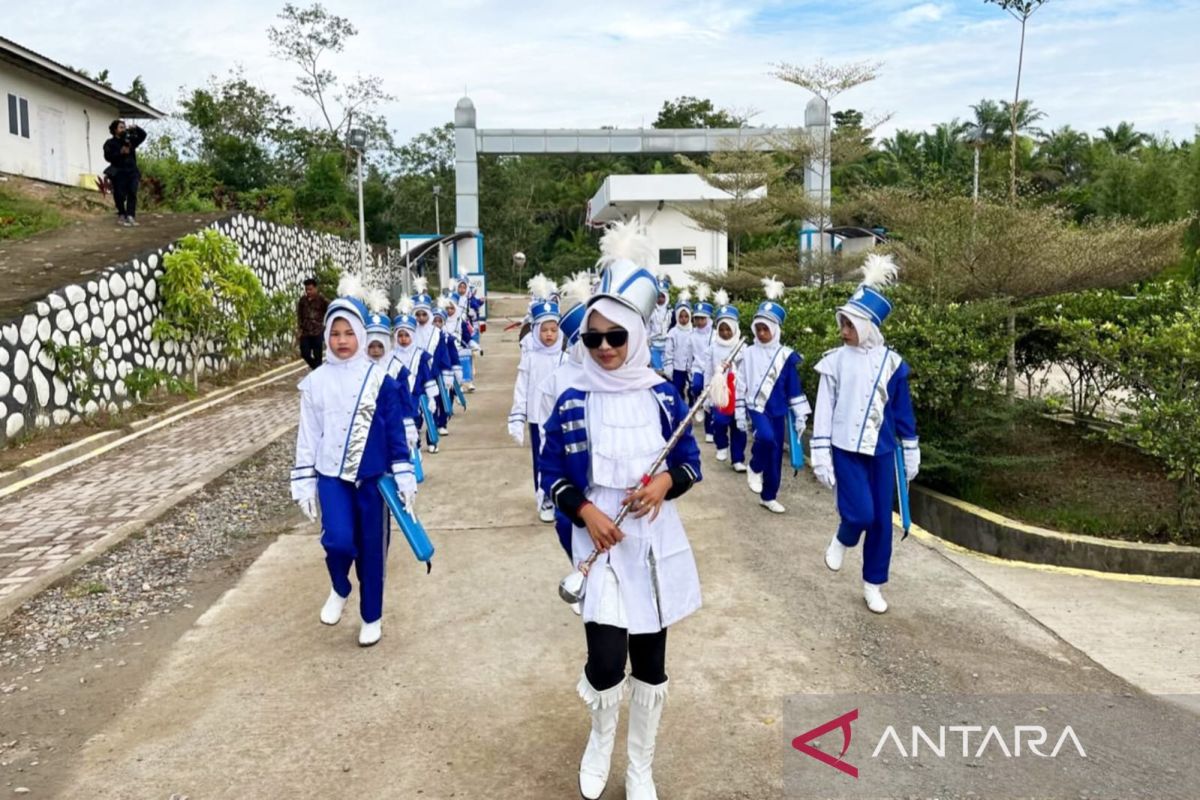 Ketika Drumband Mengubah Wajah Sekolah Desa di Aceh Timur