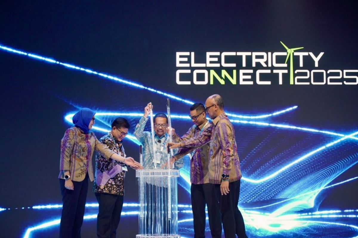 PLN kolaborasi perkuat ketahanan energi di "Electricity Connect 2025"