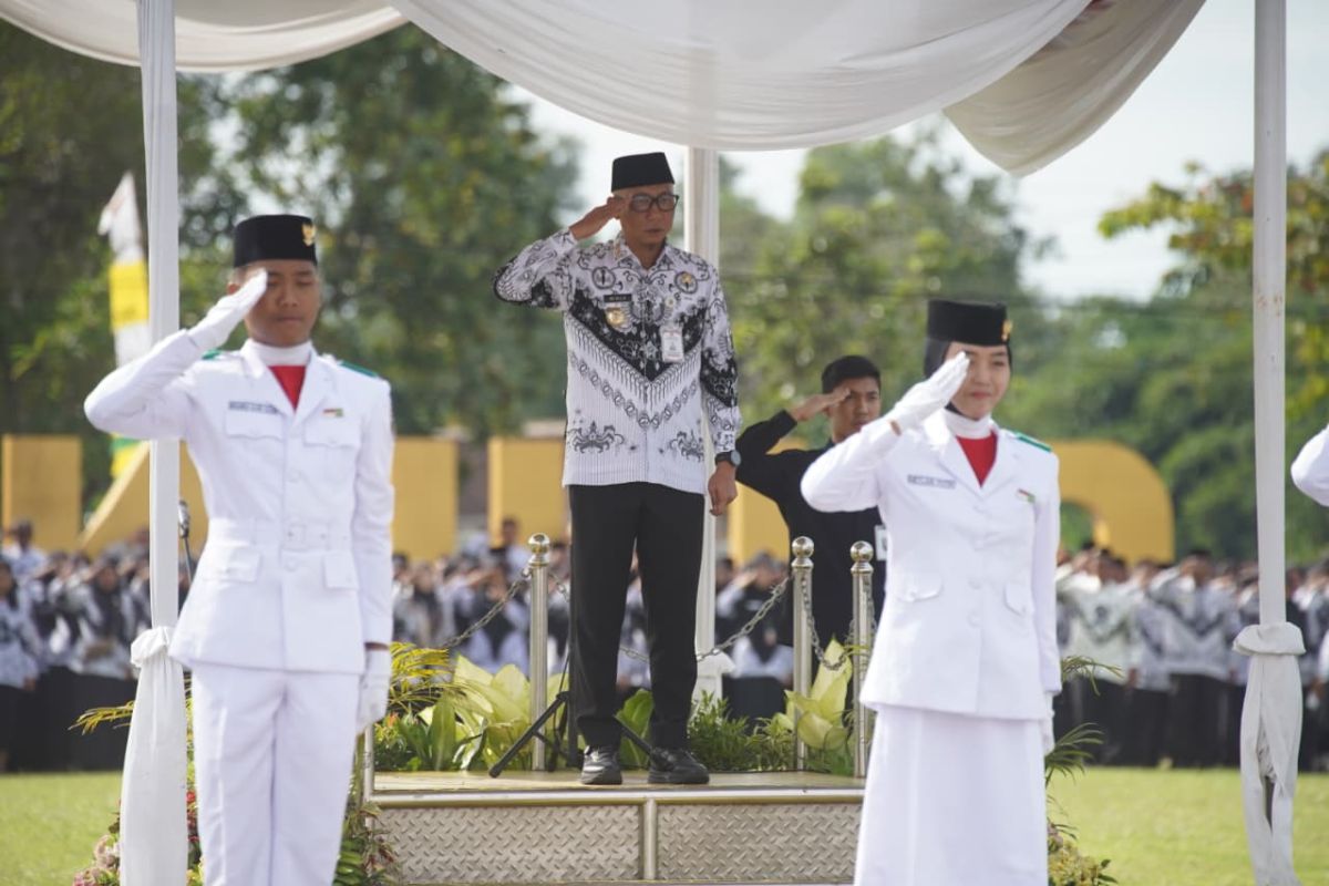 Gubenur: Sentralisasi tata kelola guru dapat dorong kesejahteraan