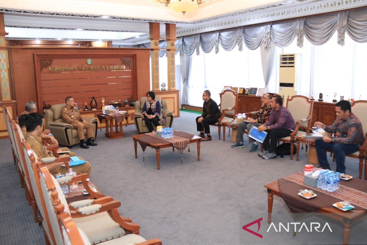 Gubernur Kalbar bersama PLN komitmen penuhi kebutuhan listrikdi daerah