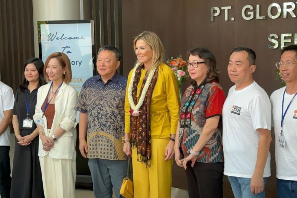 Ratu Maxima dari Belanda mengunjungi pabrik garmen di Sragen