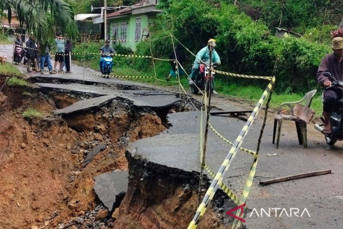 BPBD Agam: bencana alam meluas capai 13 kecamatan