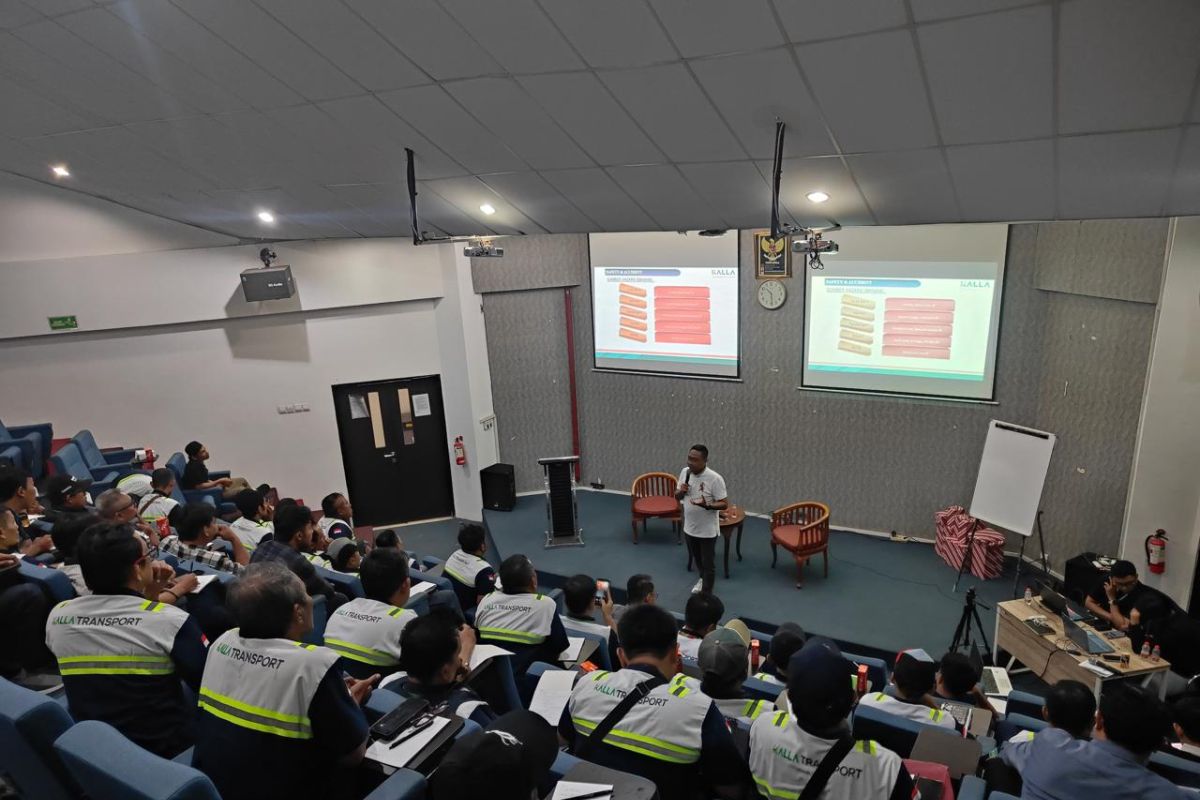 Kalla Translog komitmen perkuat keselamatan berkendara